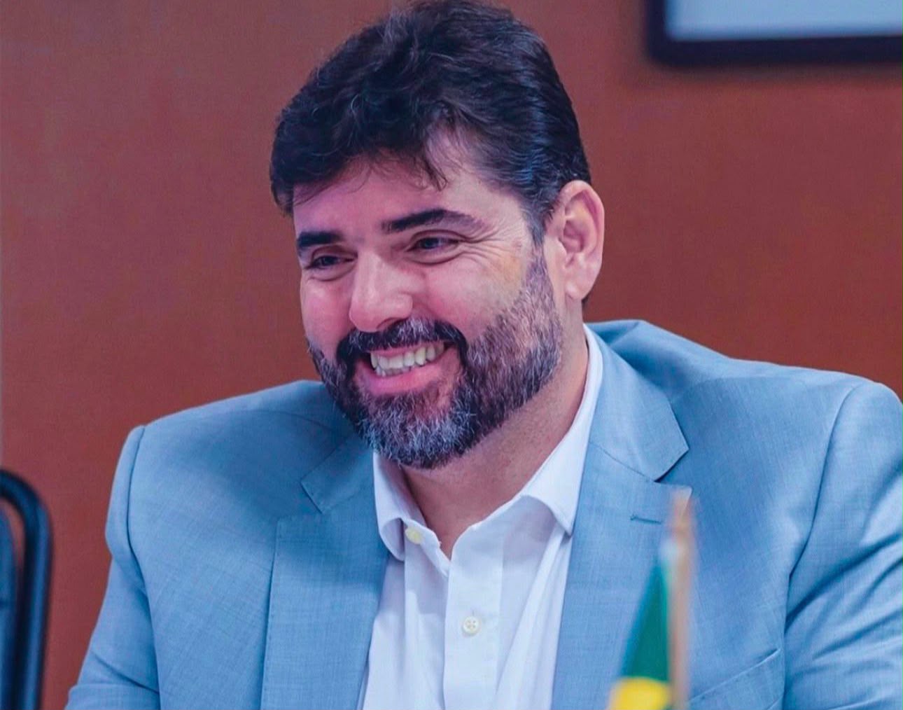 Adolpho Loyola aponta pesquisa como reflexo do reconhecimento ao trabalho de Jerônimo