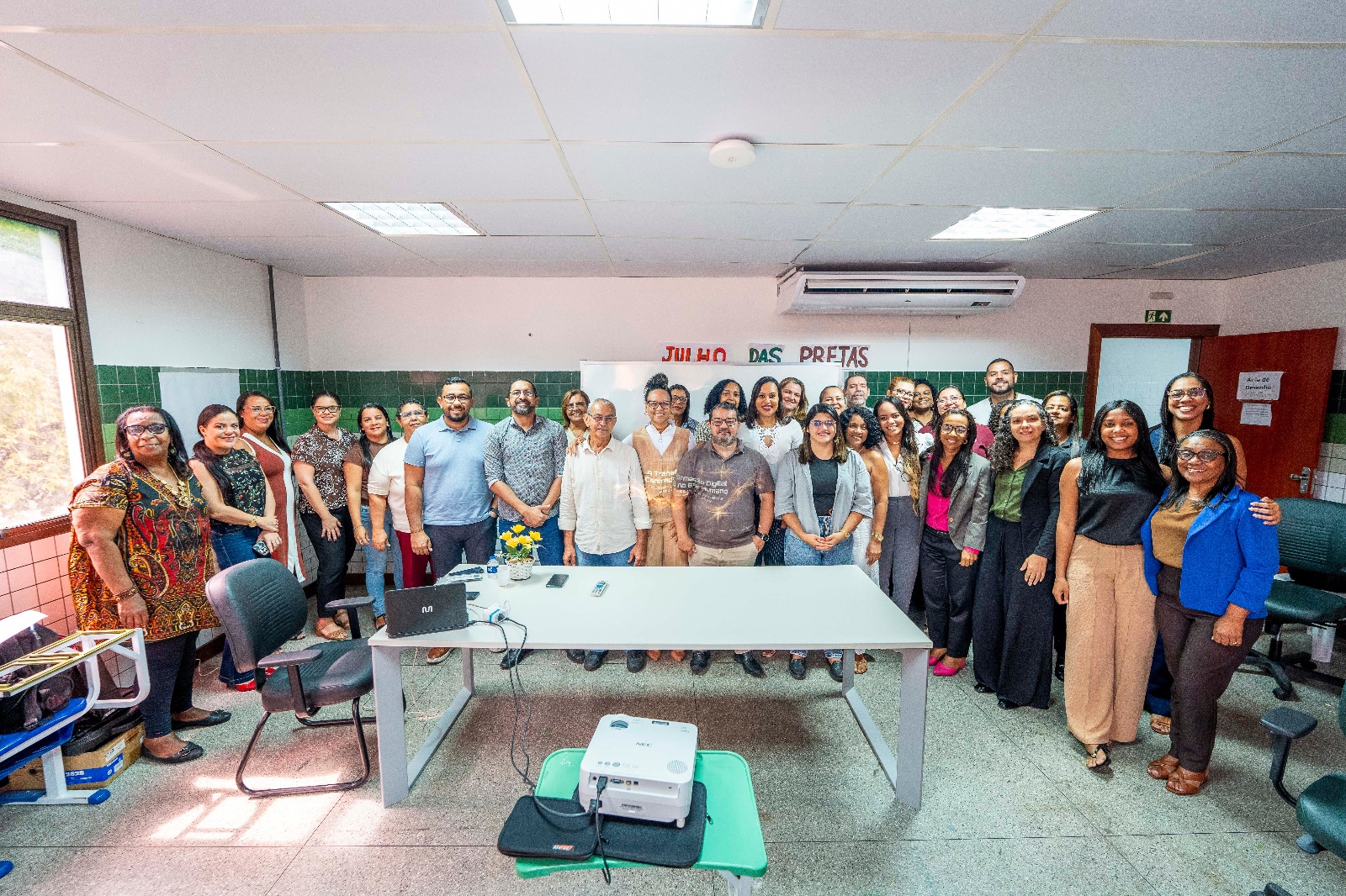 Servidores de Camaçari participam de curso sobre transformação digital na gestão pública