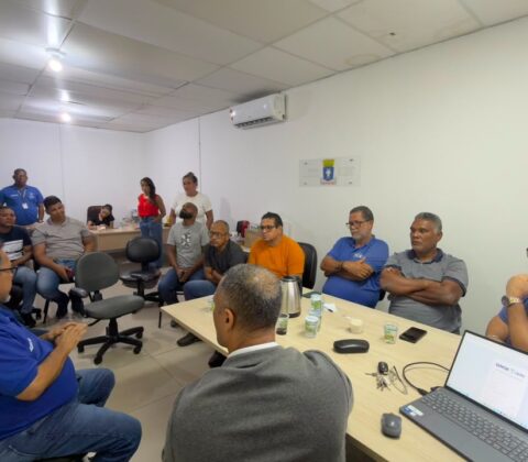 Imagem do post Taxistas de Lauro de Freitas recebem aviso importante sobre recadastramento obrigatório; veja o que muda