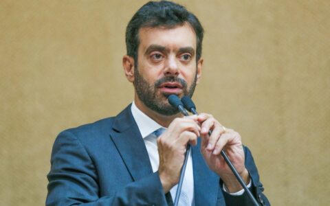 Imagem do post Tiago Correia lamenta decisão da Justiça contra obra do Estado