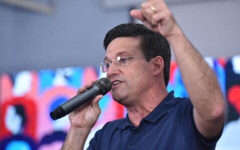 Imagem do post Se eleito senador, Roma promete defender leis mais rigorosas contra criminosos