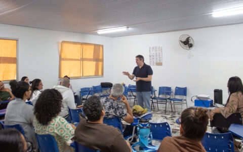 Imagem do post Professores de Lauro de Freitas participam de formação sobre educação antirracista