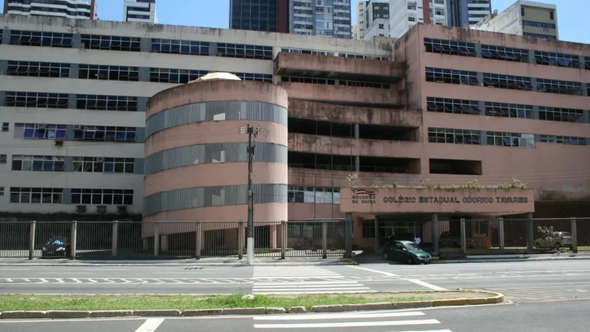 Jerônimo define futuro de áreas do Odorico Tavares e do antigo Detran; veja planos