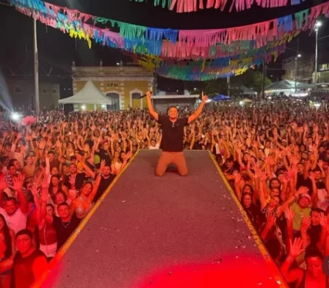 Imagem do post Cantor revela perda de R$ 800 mil com apostas: ‘Acabei com a minha vida’