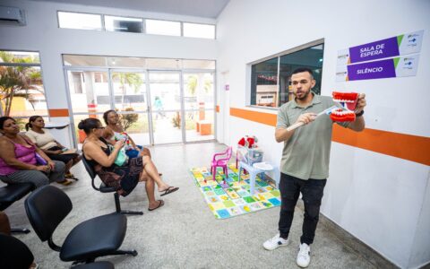 Imagem do post USF Piaçaveira une conscientização sobre hepatites e saúde bucal em ação especial