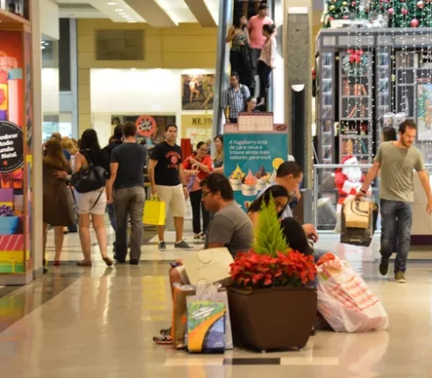 Imagem do post Nova lei proíbe supermercados e lojas de revistarem compras em Salvador