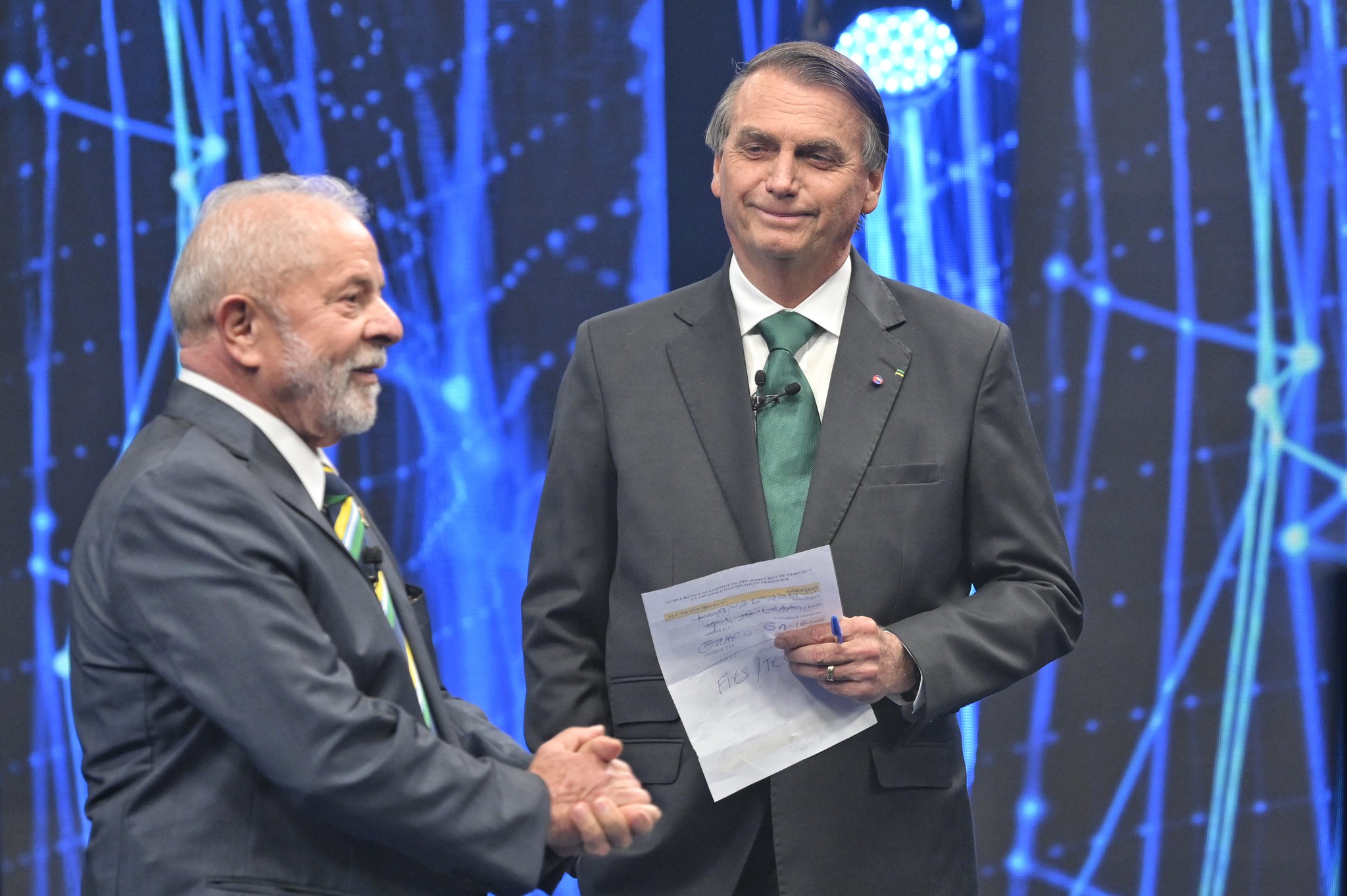 Pesquisa mostra que 51% dos brasileiros avaliam governo Lula como melhor que o de Bolsonaro