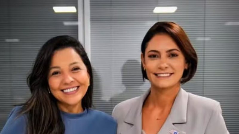 Michelle articula nome de aliada para ser vice de Flávio Bolsonaro