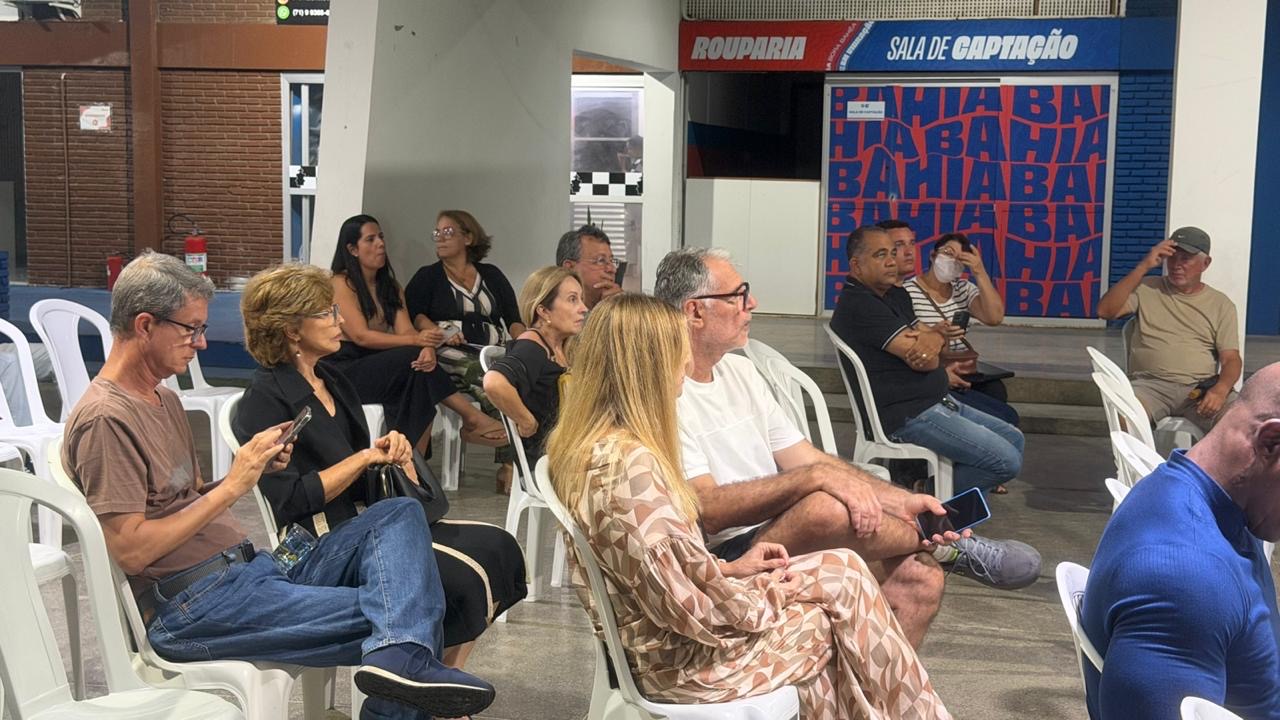 Moradores de Vilas e Buraquinho debatem melhorias na mobilidade