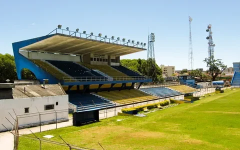 Imagem do post Estádio mais antigo do Brasil pode ganhar prédios integrados às arquibancadas após projeto de R$ 240 milhões