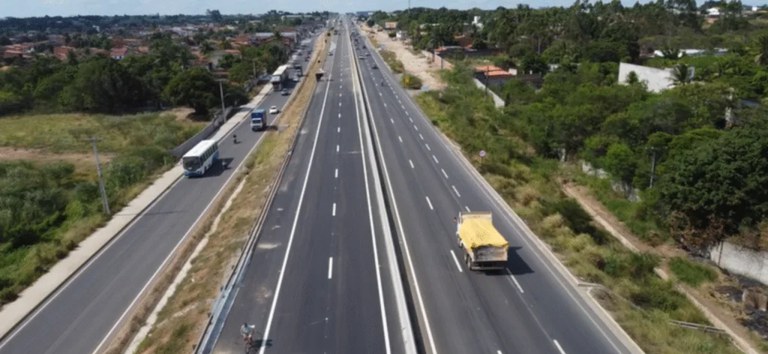 Jerônimo revela quando concessão da BR-324 deve ir a leilão; veja detalhes