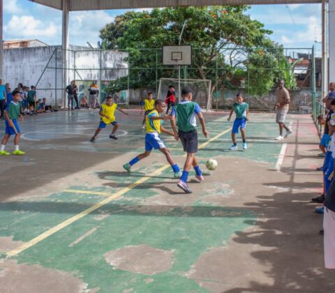 Imagem do post Torneio de futsal reúne estudantes de escolas municipais de Lauro de Freitas