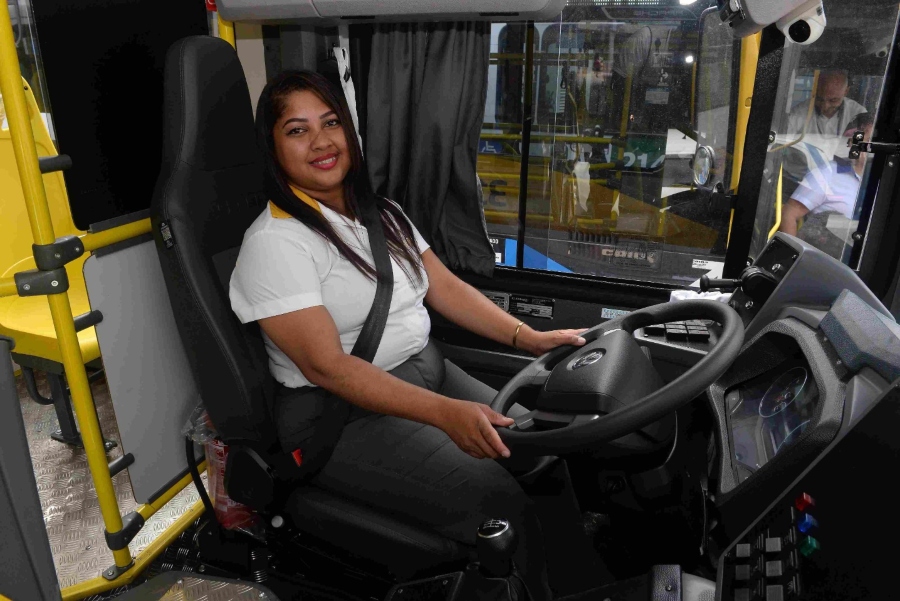 Salvador terá linhas de ônibus operadas exclusivamente por mulheres na Copa do Mundo Feminina de 2027