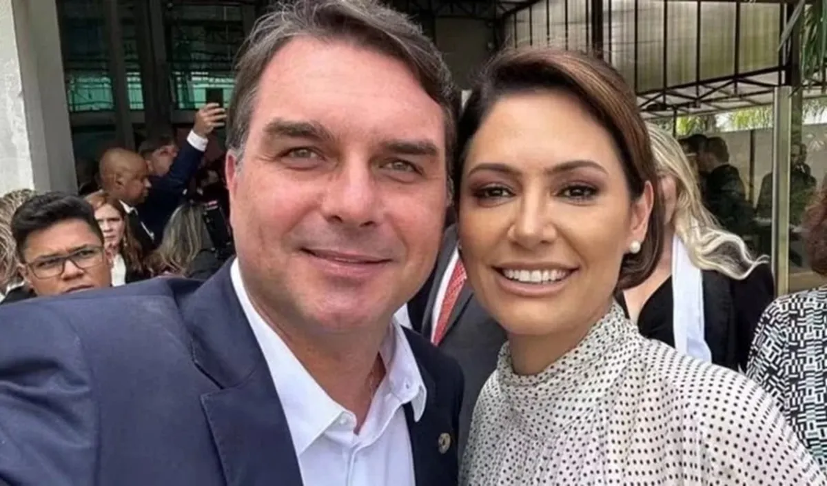 Mesmo após reconciliação, Michelle Bolsonaro não terá papel estratégico na campanha presidencial de Flávio