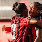 Vitória vence o Botafogo, deixa a lanterna e ganha fôlego na luta contra o rebaixamento