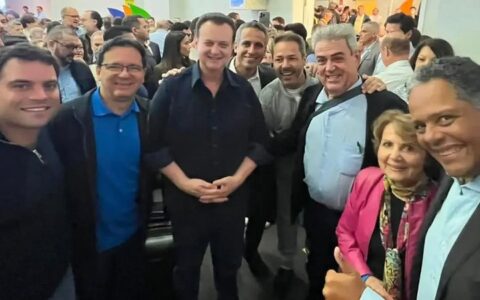 Imagem do post Líder do PSD na Câmara, Antônio Brito participa de convenção que oficializou Caiado à Presidência
