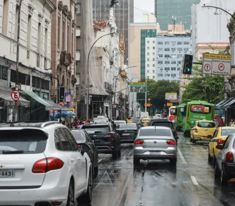 Imagem do post Adesivo eleitoral pode levar à perda da cobertura de seguro