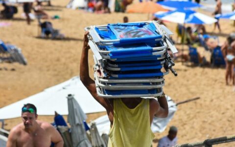 Imagem do post MP-BA convoca audiência para discutir atuação de barraqueiros nas praias de Salvador