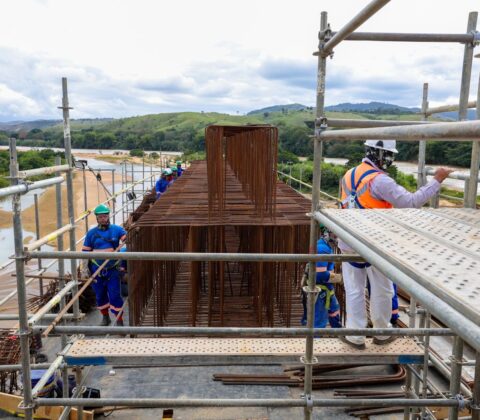 Imagem do post Obras da nova ponte sobre o Rio Jequitinhonha atingem 65% de execução no Sul da Bahia