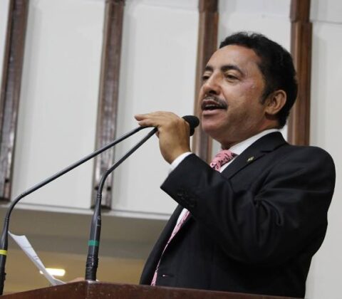 Imagem do post Roberto Carlos defende mais autonomia para mulheres no parto