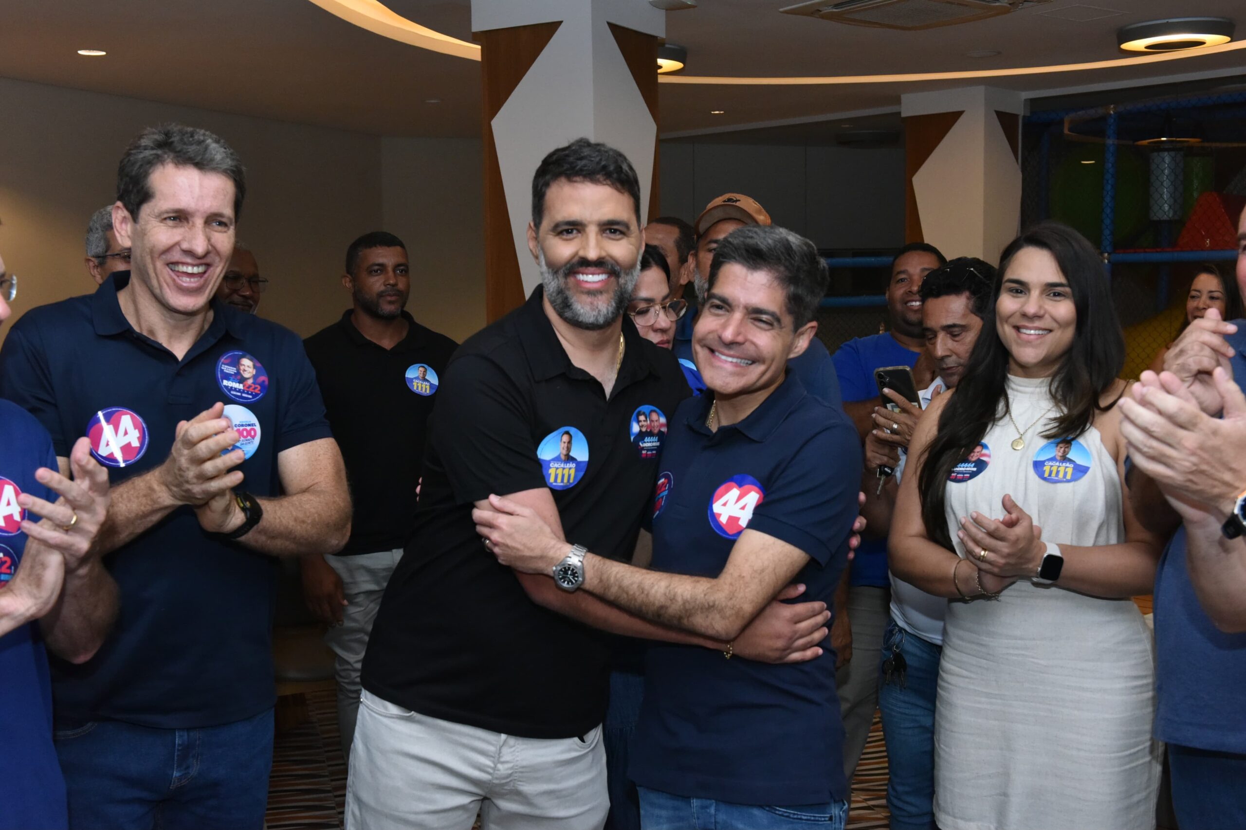 Prefeito de Aurelino Leal rompe com Jerônimo Rodrigues e declara apoio a ACM Neto: “Sentimento de mudança”