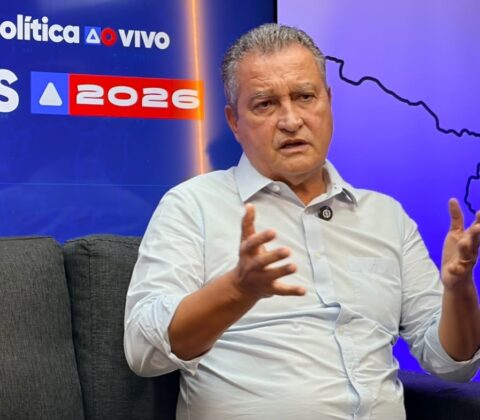 Imagem do post Rui Costa acusa ACM Neto de apoiar “escondidinho” Bolsonaro