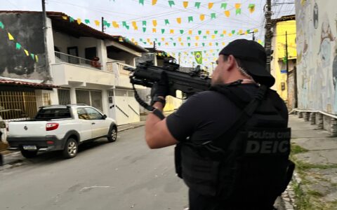 Imagem do post Operação Nexus prende seis integrantes de grupo que vendia armas e drogas por delivery