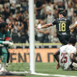 Vitória perde para o Atlético-MG, amplia jejum fora de casa e liga alerta no Brasileirão