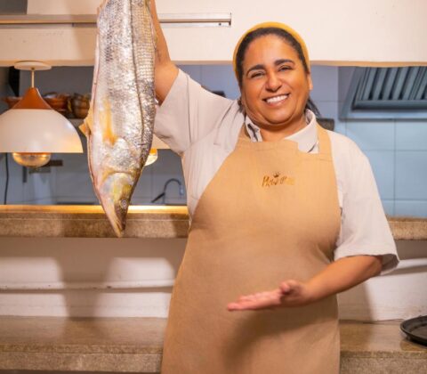 Imagem do post Chef Nara Amaral assume novo desafio e reforça gastronomia de restaurante no Rio Vermelho