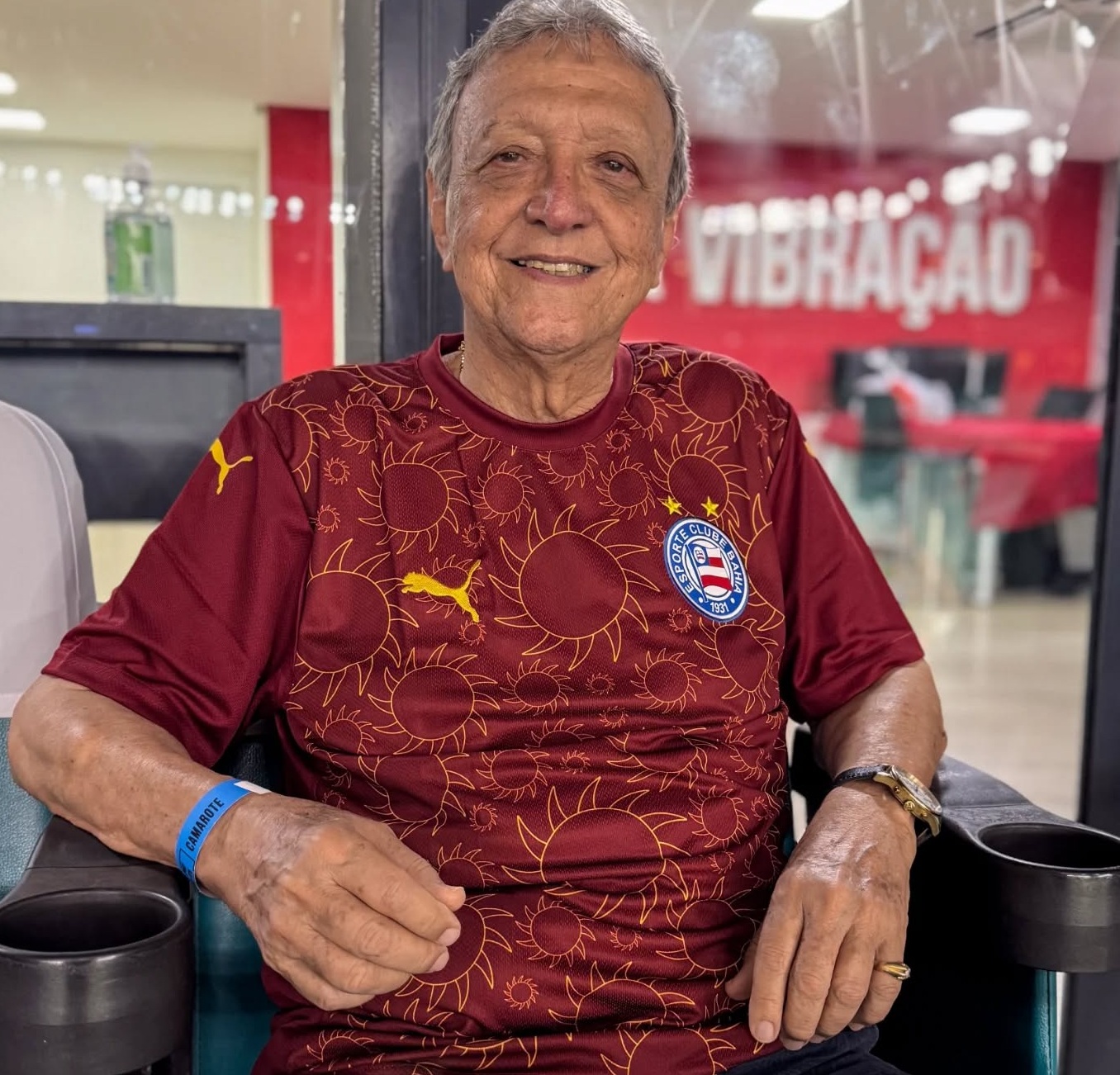 Morre Douglas Franklin, ídolo do Bahia e segundo maior artilheiro do clube