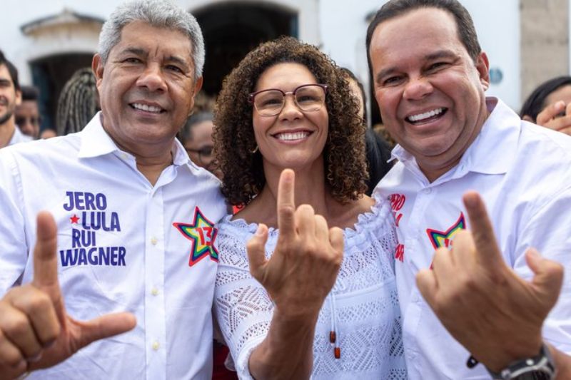 Fabya Reis deixa secretaria para coordenar campanha de Jerônimo em Salvador