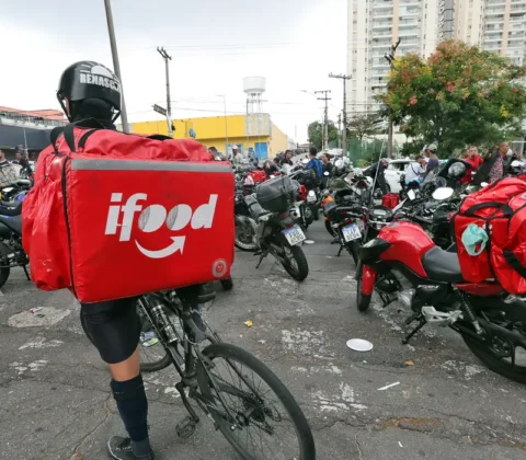 Imagem do post Anvisa libera venda de medicamentos em plataformas como iFood e Mercado Livre