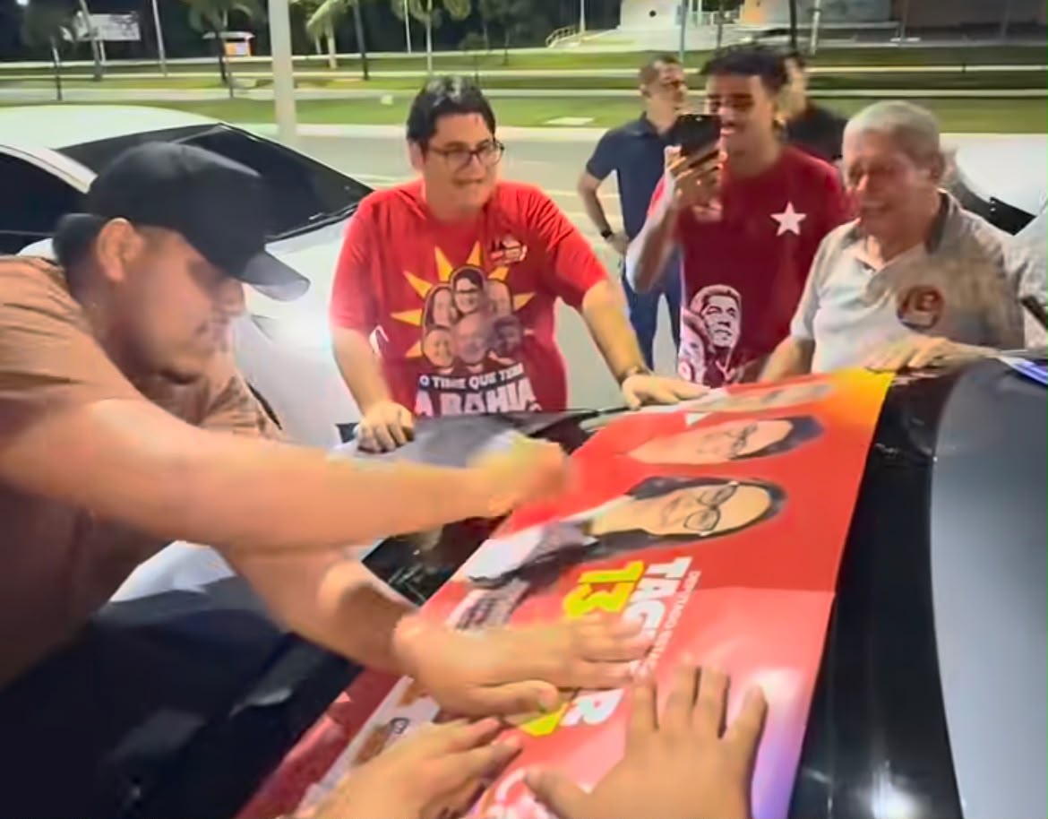 Tagner dá largada à campanha com adesivaço no Espaço 2000 neste domingo
