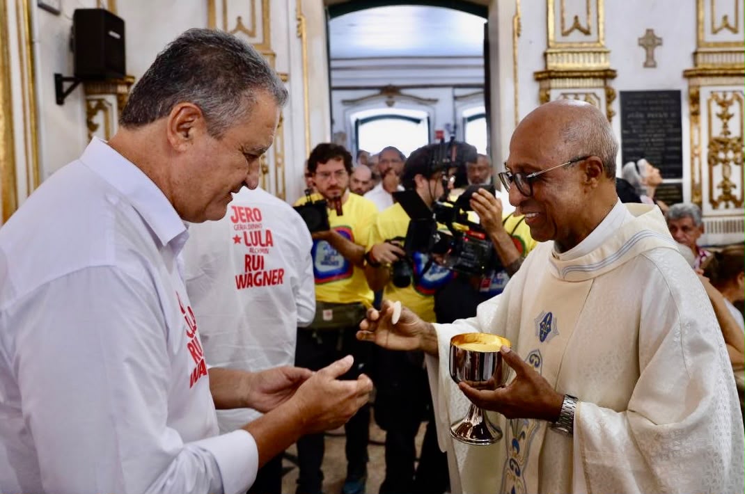 Rui inicia campanha na Colina Sagrada junto com o time de Lula: “humildade e trabalho pra vencer”