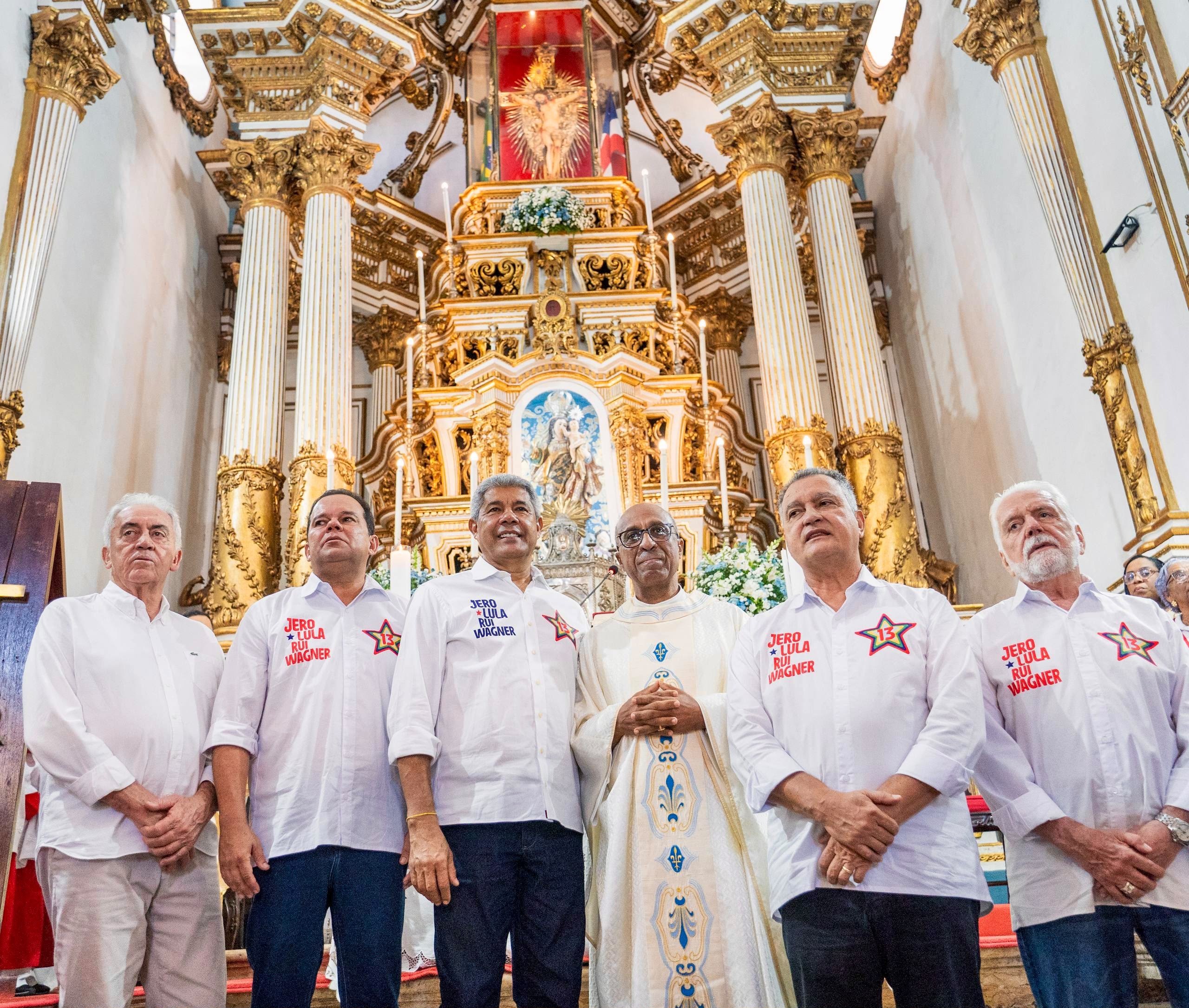 Jerônimo inicia campanha sob as bênçãos do Senhor do Bonfim