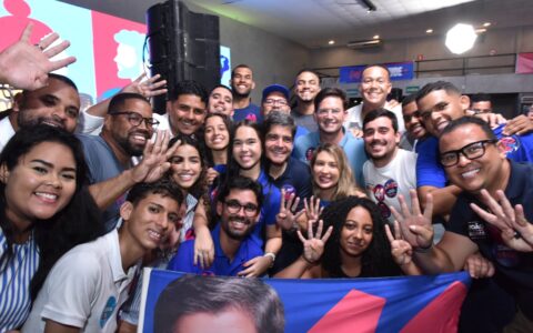 Imagem do post ACM Neto apresenta propostas para educação e segurança durante encontro com jovens
