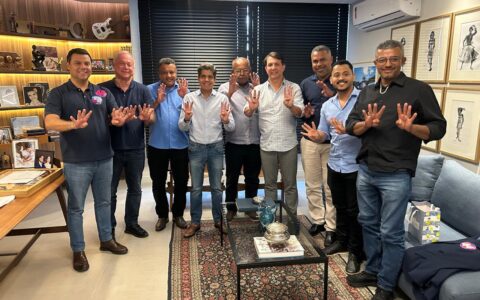 Imagem do post ACM Neto recebe apoio de ex-prefeitos de Mansidão que votaram em Jerônimo