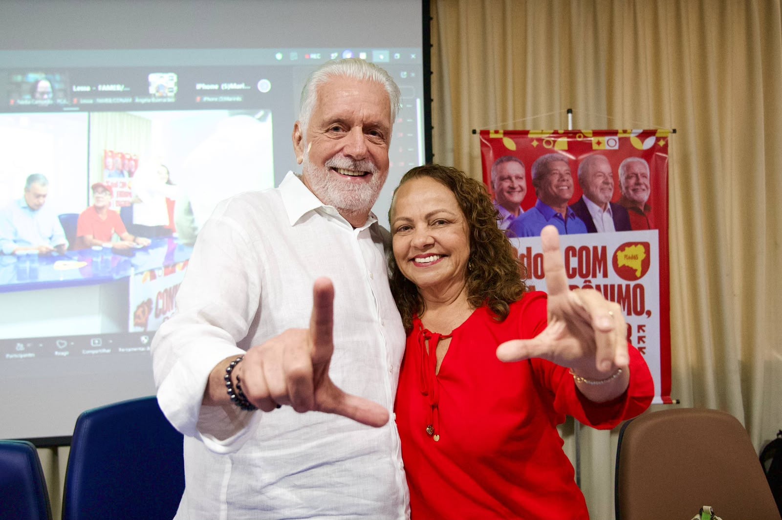 Jaques Wagner defende mais mulheres na política e cita candidaturas na Bahia