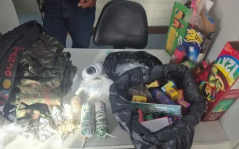 Imagem do post PM apreende drogas, munições e bombas durante operação contra grupo ligado ao CV no Lobato