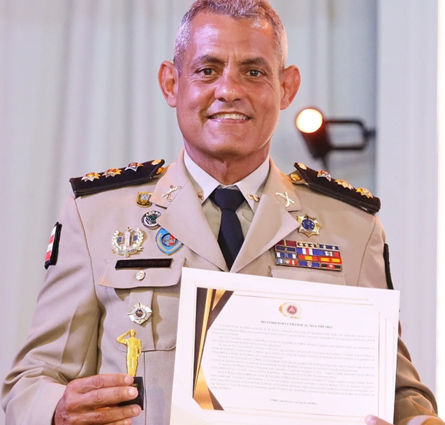 Após deixar ranking de cidade violenta, comandante faz alerta à população de Camaçari