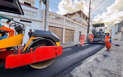 Imagem do post Prefeitura avança obras de requalificação em loteamento de Lauro de Freitas