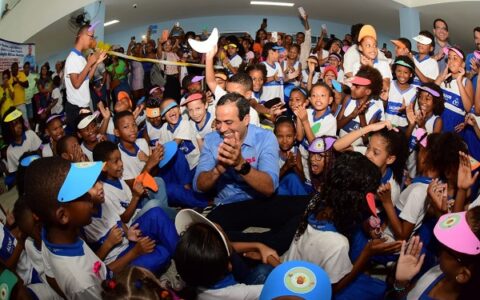 Imagem do post “Salvador tem uma rede de ensino forte”, diz Bruno Reis após avanço no Ideb
