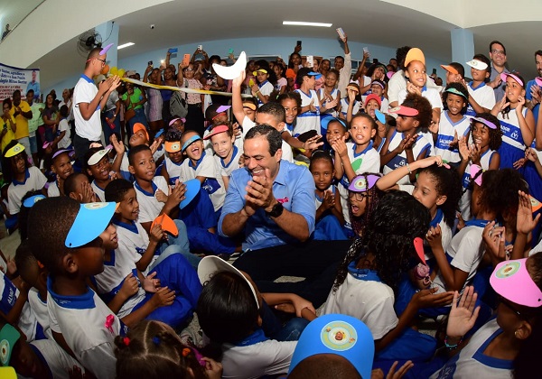 “Salvador tem uma rede de ensino forte”, diz Bruno Reis após avanço no Ideb