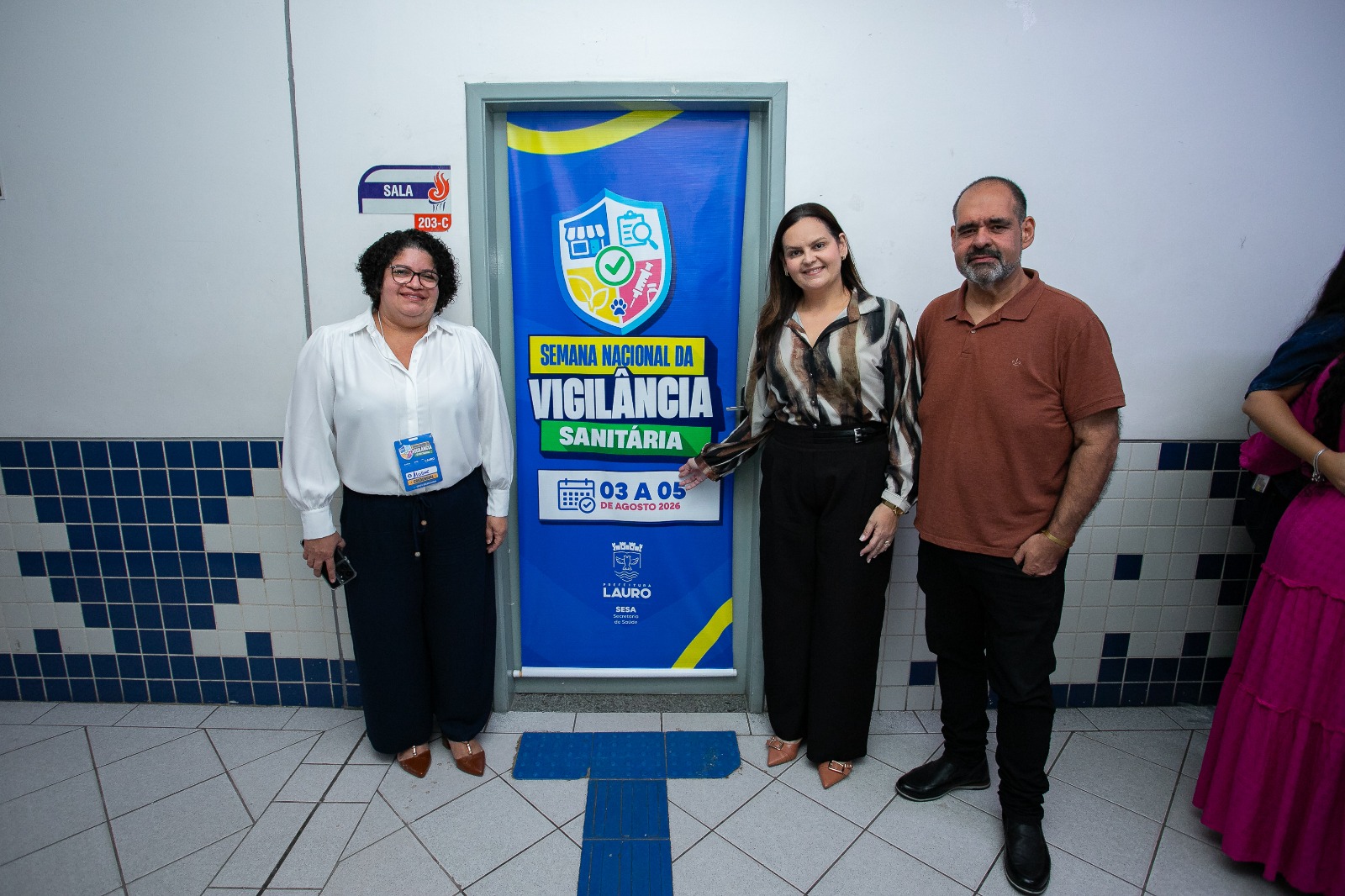 Lauro de Freitas celebra Dia da Vigilância Sanitária com palestra sobre boas práticas em estética