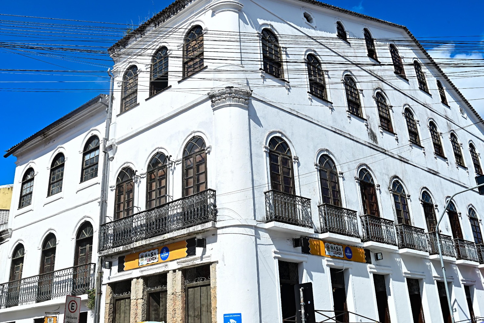 Casa do Benin reabre após restauro e promete novidade durante a Flipelô