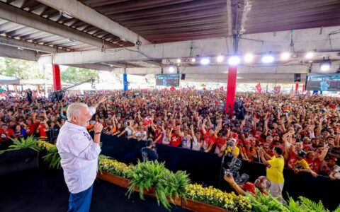 Imagem do post Jaques Wagner provoca oposição: “Enquanto eles elaboram propostas com apoio tecnológico, nossa equipe percorreu os 27 territórios da Bahia”
