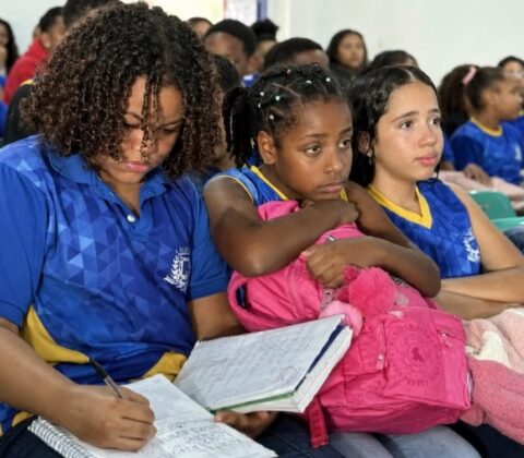 Imagem do post Feira de Santana alcança maior Ideb de sua história e supera meta estabelecida pelo MEC