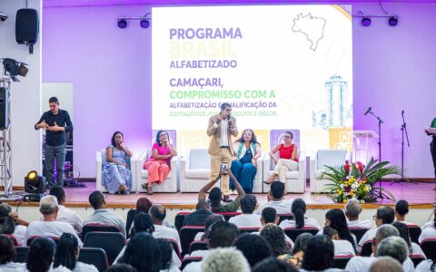 Imagem do post Mais de 250 alunos recebem certificação do Programa Brasil Alfabetizado em Camaçari