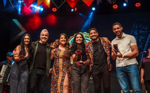Imagem do post Forró E Eu Ligo é eleita banda revelação do Premio Melhores do São João na Bahia 2026