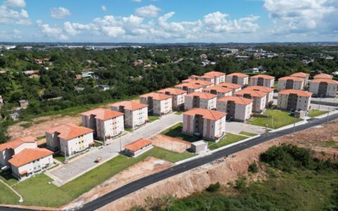 Imagem do post Camaçari convoca 161 pré-selecionados do Minha Casa, Minha Vida para entrega de documentos